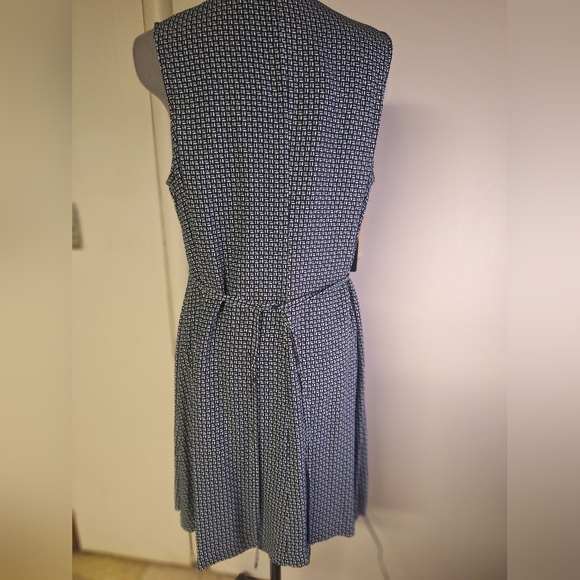 Gap Dress - Picture 5 of 6